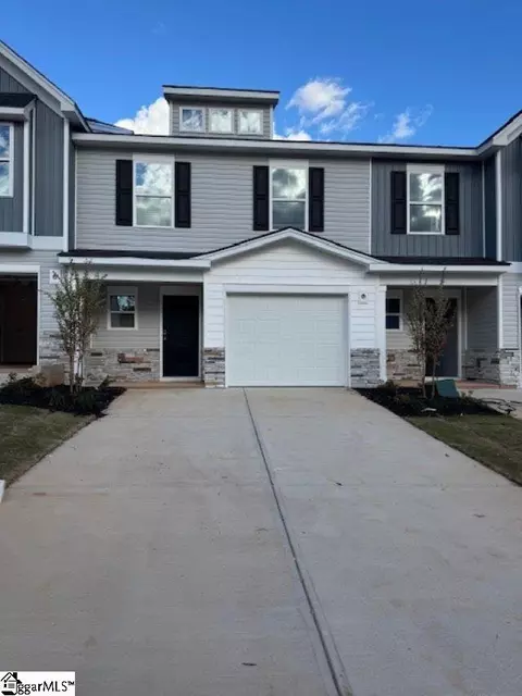 210 Stonyway Ln, Easley, SC 29640
