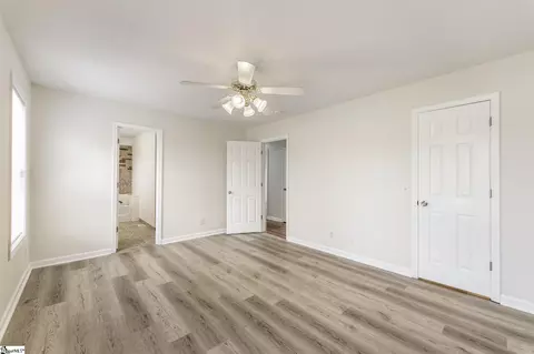 105 Laurens Ct, Anderson, SC 29621 photo 18