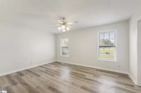 105 Laurens Ct, Anderson, SC 29621 photo 16