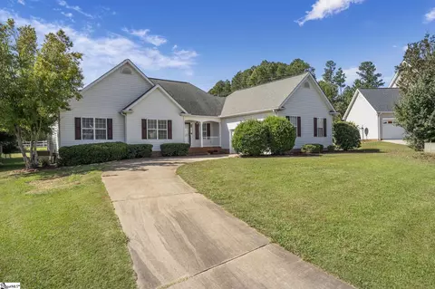 105 Laurens Ct, Anderson, SC 29621 photo 4