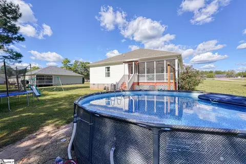 Exterior - 835 Green River Rd, Gaffney, SC 29341 photo 7 of 8
