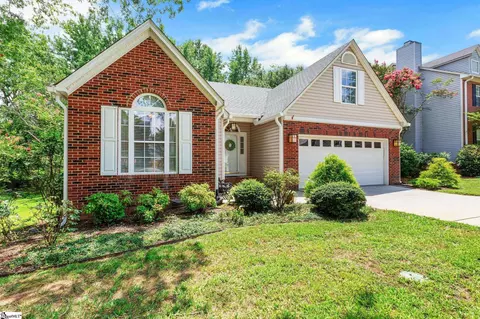 308 Cresthaven Pl, Simpsonville, SC 29681