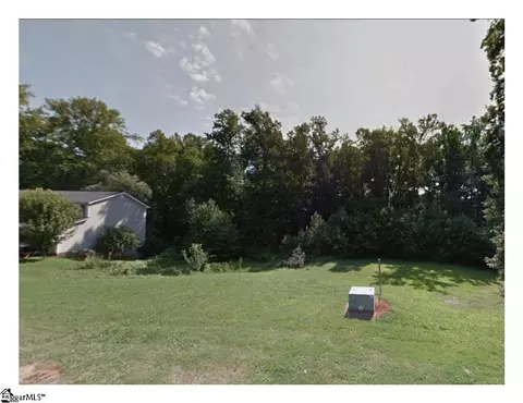 102 Stone Brook Ct, Taylors, SC 29687