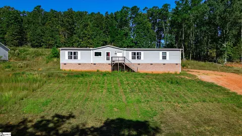 161 Townsend Ct, Spartanburg, SC 29302