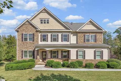 252 Ivy Woods Ct, Fountain Inn, SC 29644