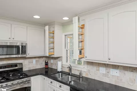 101 Silver Creek Ct, Greer, SC 29650 photo 12