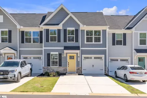 331 Kensley Dr, Greenville, SC 29617
