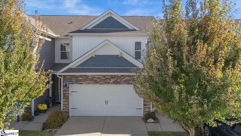 525 Yellow Fox Rd, Greer, SC 29650 photo 2