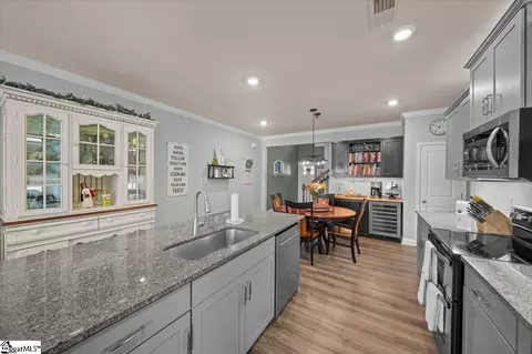 525 Yellow Fox Rd, Greer, SC 29650 photo 9