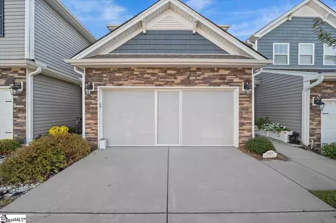 525 Yellow Fox Rd, Greer, SC 29650 photo 3