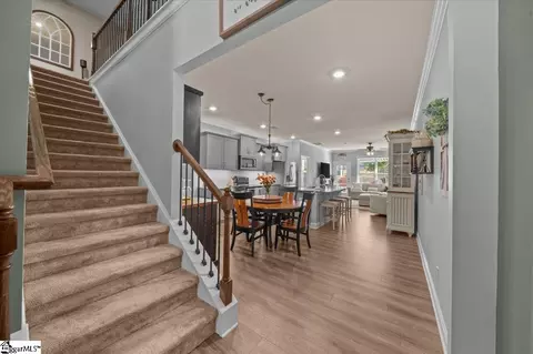 525 Yellow Fox Rd, Greer, SC 29650 photo 4