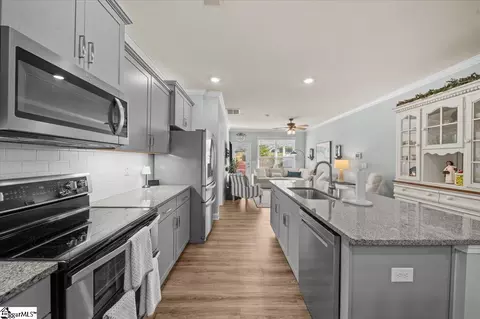 525 Yellow Fox Rd, Greer, SC 29650 photo 8
