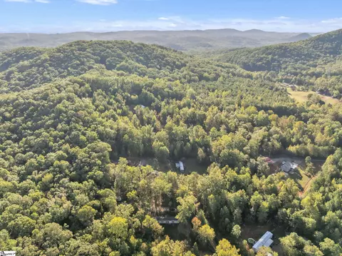 145 Bellwood Rd, Pickens, SC 29671