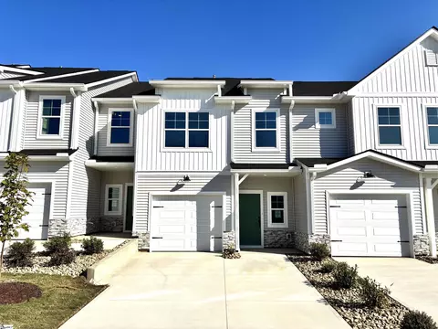 1519 Yellowwood Ct, Reidville, SC 29375