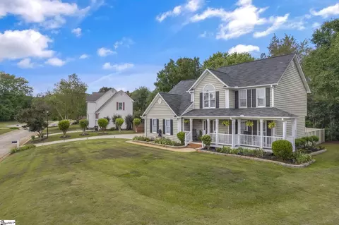 4 Promontory Ct, Greenville, SC 29615
