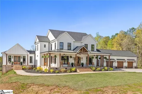 160 Smith Motors Dr, Belton, SC 29627