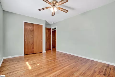 Bedroom - 104 Mitchell St, Laurens, SC 29360 photo 8 of 8