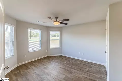 Bedroom - 1237 Twin Bridges Rd, Gaffney, SC 29341 photo 3 of 8
