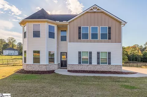 Exterior - 1237 Twin Bridges Rd, Gaffney, SC 29341 photo 2 of 3