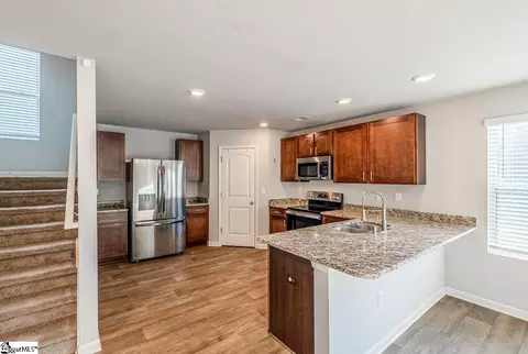 Kitchen - 1237 Twin Bridges Rd, Gaffney, SC 29341 photo 1 of 3
