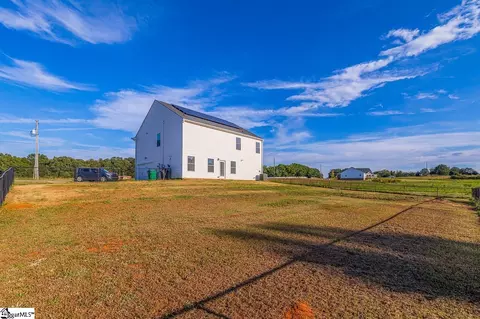 Exterior - 1237 Twin Bridges Rd, Gaffney, SC 29341 photo 3 of 3
