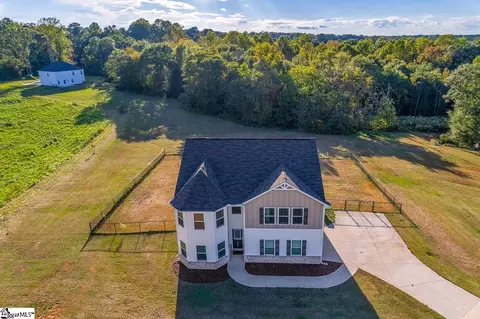 View/Area - 1237 Twin Bridges Rd, Gaffney, SC 29341 photo 1 of 9