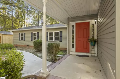 123 Country Acres Rd, Greenwood, SC 29646