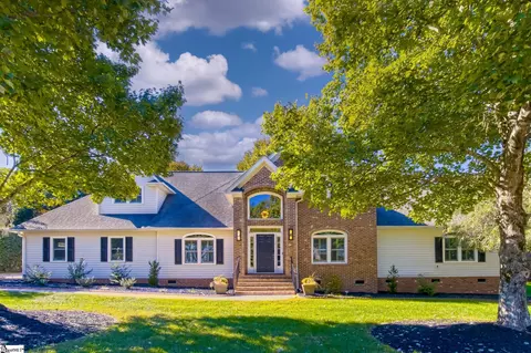 1021 Kensington Lake Dr, Easley, SC 29642