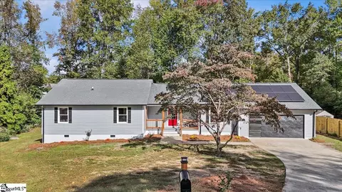 5 Cane Creek Ct, Taylors, SC 29687