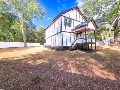 141 Hanson Ln, Easley, SC 29642 photo 8