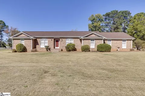 116 Mellyn St, Piedmont, SC 29673