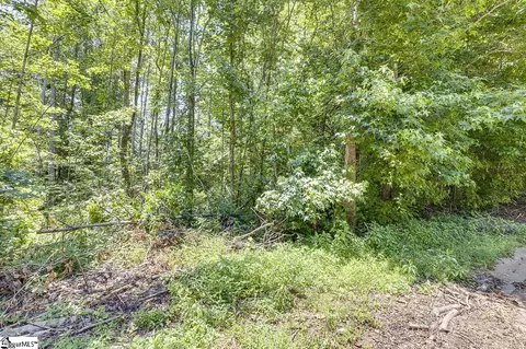 1208 Bradford Creek Ln, Taylors, SC 29687