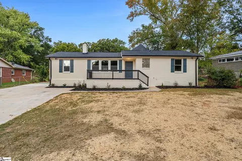 9 Mauldin Cir, Greenville, SC 29609