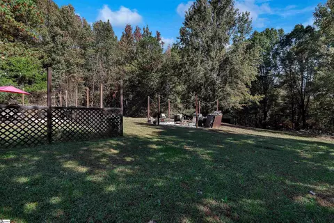 109 Bragg Dr, Williamston, SC 29697 photo 32