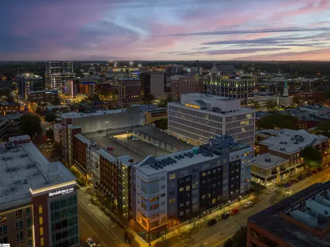 100 E Washington St #22, Greenville, SC 29601