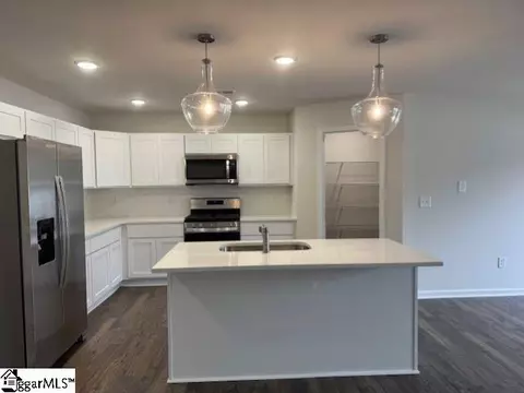 301 Stonyway Ln, Easley, SC 29640 photo 7