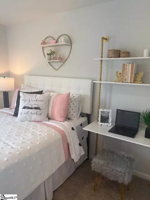 Bedroom - 109 Cedar Shoals Ct, Easley, SC 29640 photo 5 of 11