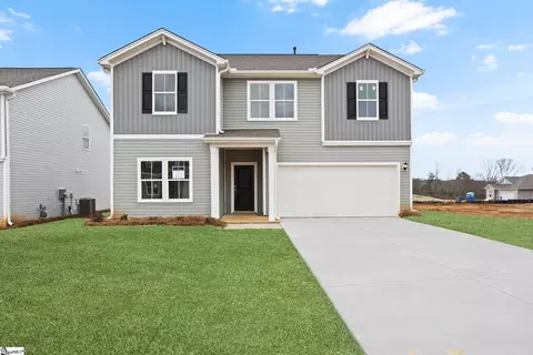 137 Cedar Shoals Ct, Easley, SC 29640