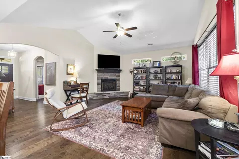 711 Hammett Rd, Greer, SC 29650 photo 12