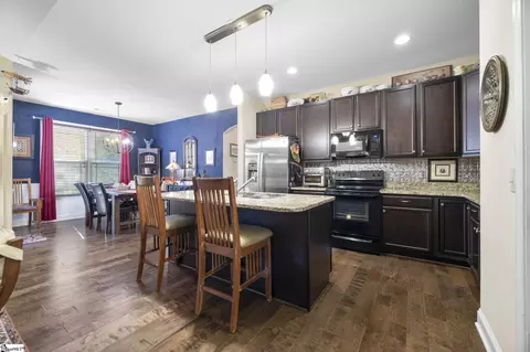 711 Hammett Rd, Greer, SC 29650 photo 6