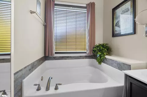 711 Hammett Rd, Greer, SC 29650 photo 27