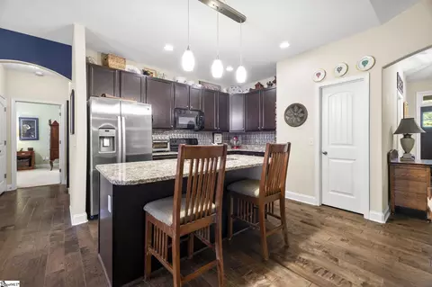 711 Hammett Rd, Greer, SC 29650 photo 7