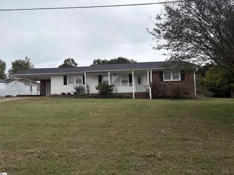 411 Hillbrook Cir, Pacolet, SC 29372