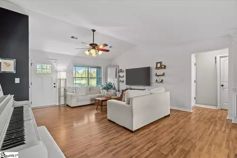 141 Old Settle Rd, Inman, SC 29349 photo 6