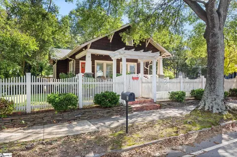 305 Smythe St, Greenville, SC 29611