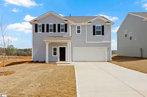 135 Cedar Shoals Ct, Easley, SC 29640