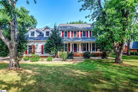 104 Gilden Ln, Simpsonville, SC 29681