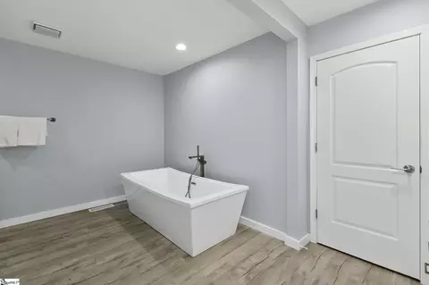 307 Barry Dr, Greer, SC 29650 photo 17