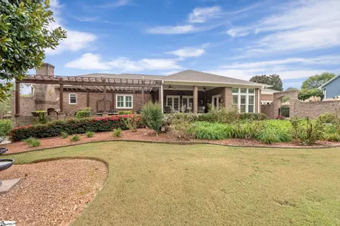 Exterior - 246 Preston Dr, Moore, SC 29369 photo 12 of 12