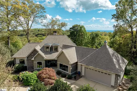 220 Yellowroot Ln, Landrum, SC 29356